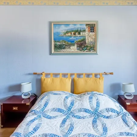 Corvette Apartment